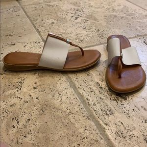 Really cute summer shoes!